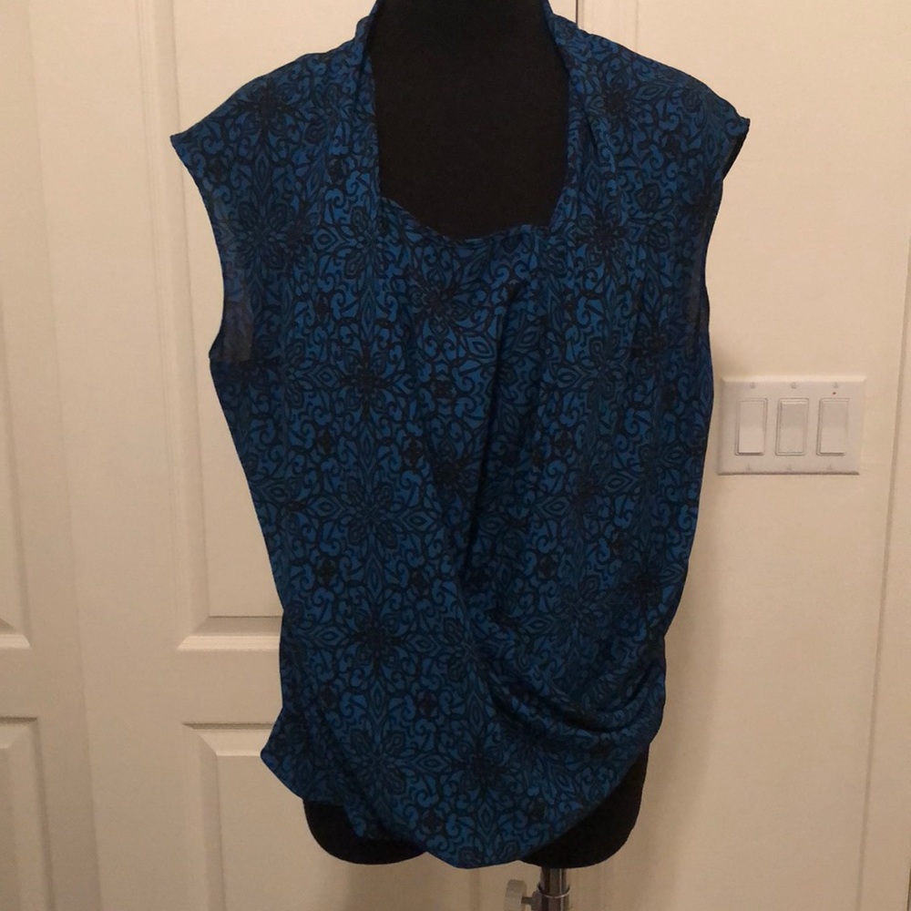 New York & Co blouse.  Sz L